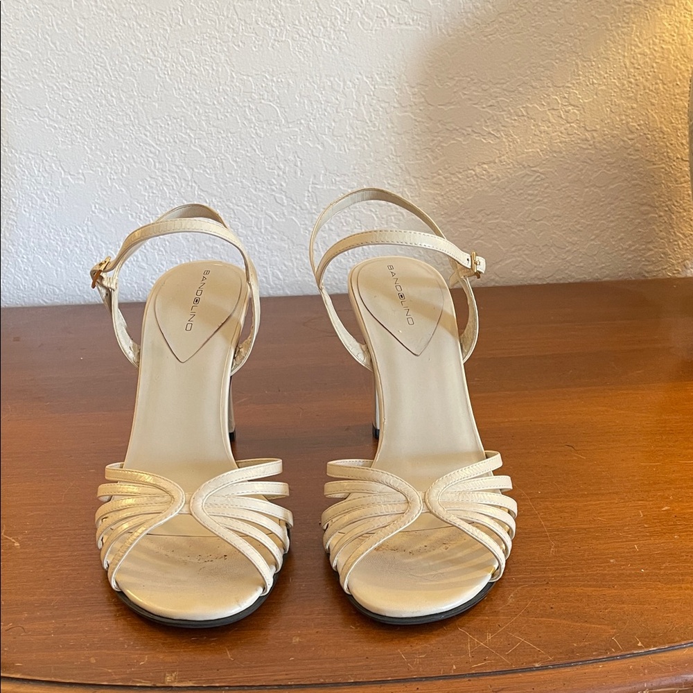 Bandolino Cream Strappy Heels